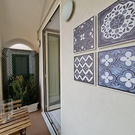 Sara Futura Guest house *